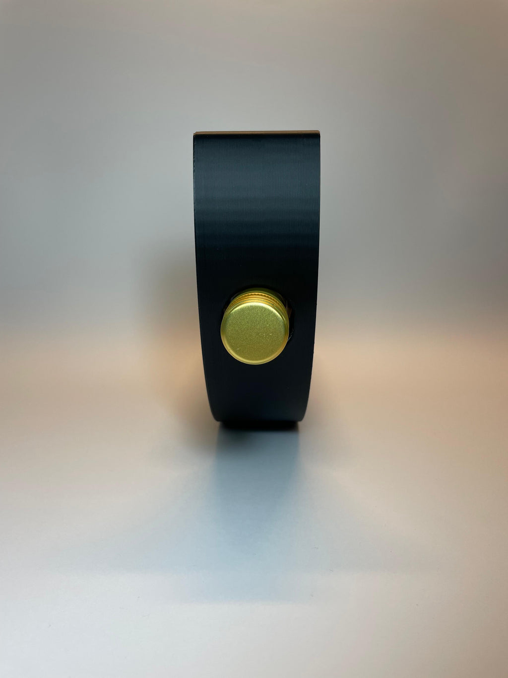 BalanceBottle – Personalisierter Weinflaschenhalter